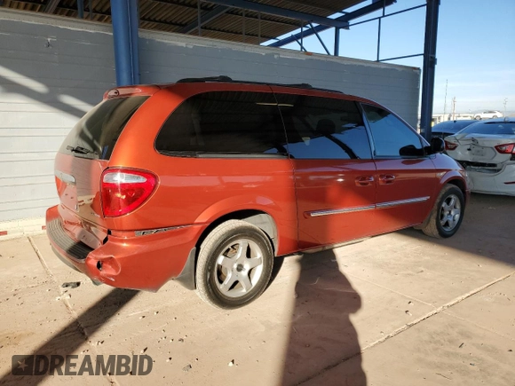2006 Chrysler Town & Country LWB Touring with VIN 2A4GP54L26R725331, listed as a Copart auction lot 86655624 with 100,770 mi miles and Salvage Title. Bid and sale history available at carsss.com. Image 3.