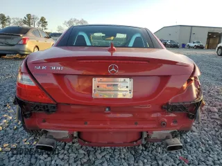 2016 Mercedes-Benz SLK 300 z VIN WDDPK3JA4GF123041, wystawiony jako Copart lot #43776305 z przebiegiem 72 863 mil mil oraz Szkoda całkowita • Salvage title. Historia ofert i sprzedaży dostępna na DreamBid. Obrazek 6.