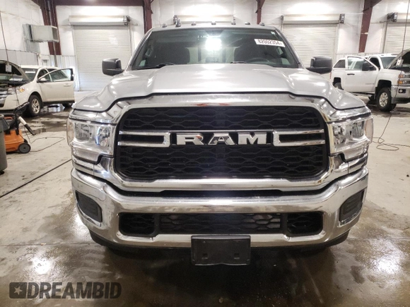 2022 Ram 2500 Tradesman with VIN 3C6UR5CJ5NG271848, listed as a Copart auction lot 82002354 with 23,511 mi miles and Salvage Title. Bid and sale history available at carsss.com. Image 5.