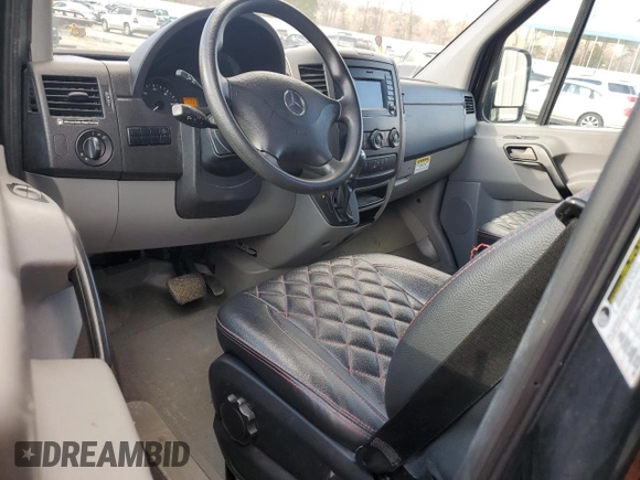 2018 Mercedes-Benz Sprinter with VIN 8BRPE7CD2JE159564, listed as a Copart auction lot 85987274 with 39,525 mi miles and Salvage Title. Bid and sale history available at DreamBid. Image 8.
