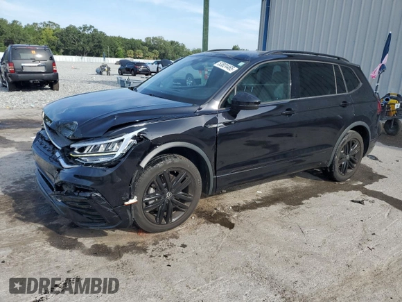 2022 Volkswagen Tiguan SE R-Line Black with VIN 3VVCB7AX9NM099855, listed as a Copart auction lot 53824465 with 31,617 mi miles and Salvage Title. Bid and sale history available at DreamBid. Image 1.