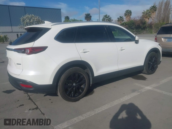 2022 Mazda CX-9 Touring Plus with VIN JM3TCBAY3N0613037, listed as a IAAI auction lot 41993127 with 31,435 mi miles and . Bid and sale history available at carsss.com. Image 4.