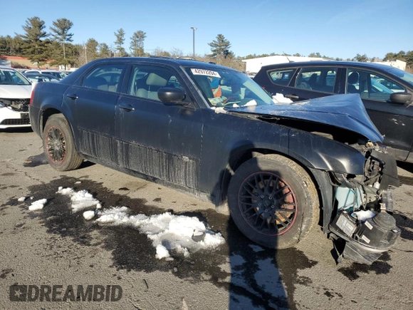 2008 Chrysler 300 C with VIN 2C3LK63H68H297945, listed as a Copart auction lot 42972204 with 131,750 mi miles and Salvage Title. Bid and sale history available at carsss.com. Image 4.
