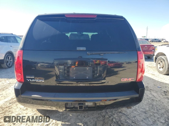 2009 GMC Yukon z VIN 1GKFC23089R176400, wystawiony jako Copart lot #88582875 z przebiegiem 198 600 mil mil oraz Czysty tytuł • Clean title. Historia ofert i sprzedaży dostępna na DreamBid. Obrazek 6.