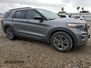 2022 Ford Explorer XLT z VIN 1FMSK7DH6NGB37062, wystawiony jako Copart lot #51503605 z przebiegiem 55 932 mil mil oraz Szkoda całkowita • Salvage title. Historia ofert i sprzedaży dostępna na DreamBid. Obrazek 4.