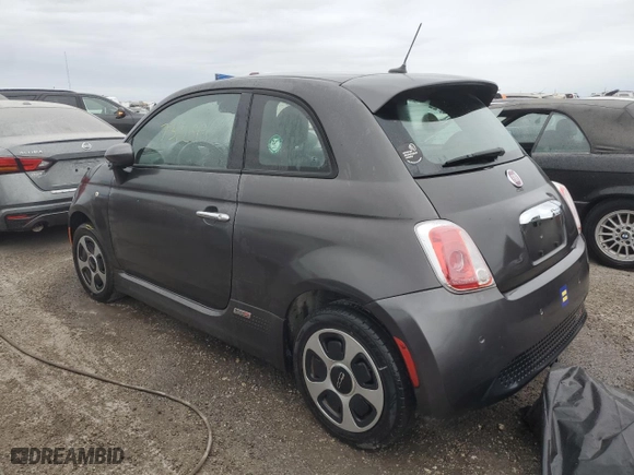 2015 FIAT 500e with VIN 3C3CFFGE2FT749768, listed as a Copart auction lot 76160274 with 73,299 mi miles and Salvage Title. Bid and sale history available at carsss.com. Image 2.