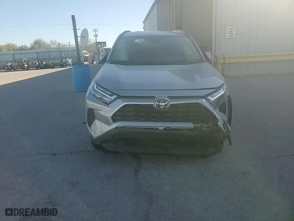 2024 Toyota RAV4 XLE with VIN 2T3P1RFV3RC472576, listed as a Copart auction lot 88912215 with 9,434 mi miles and Salvage Title. Bid and sale history available at carsss.com. Image 11.