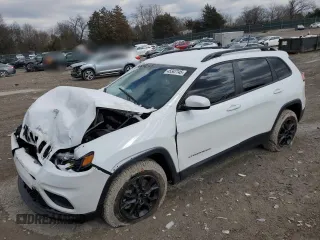 2021 Jeep Cherokee Latitude with VIN 1C4PJLCB6MD204293, listed as a Copart auction lot 45347145 with 64,339 mi miles and Salvage Title. Bid and sale history available at carsss.com. Image 1.