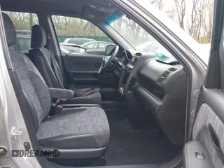2002 Honda CR-V LX z VIN JHLRD78402C077631, wystawiony jako IAAI lot #41918750 z przebiegiem 186 827 mil mil oraz . Historia ofert i sprzedaży dostępna na DreamBid. Obrazek 5.