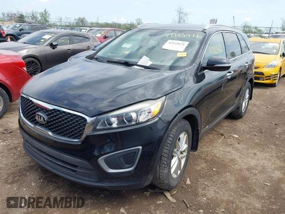 2016 Kia Sorento LX with VIN 5XYPGDA5XGG168325, listed as a IAAI auction lot 42123471 with 267,254 mi miles. Bid and sale history available at carsss.com. Image 17.