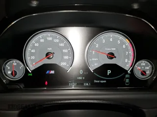 2018 BMW M4 with VIN WBS4Y9C51JAG66930, listed as a Copart auction lot 57155874 with 31,727 mi miles. Bid and sale history available at carsss.com. Image 9.