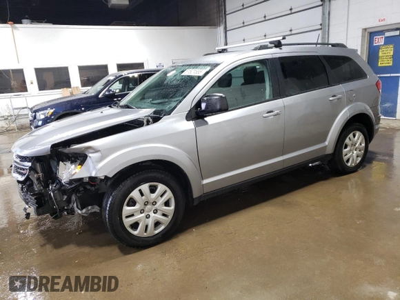 2018 Dodge Journey SE with VIN 3C4PDCAB0JT527478, listed as a Copart auction lot 51521555 with 102,857 mi miles and Salvage Title. Bid and sale history available at carsss.com. Image 1.