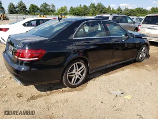 2015 Mercedes-Benz E-Class E 400 with VIN WDDHF6HB5FB109163, listed as a Copart auction lot 62724894 with 61,483 mi miles and Salvage Title. Bid and sale history available at carsss.com. Image 3.