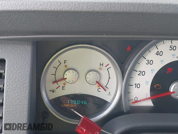 2004 Dodge Durango SLT with VIN 1D4HB48D04F183062, listed as a IAAI auction lot 41814605 with 179,046 mi miles and . Bid and sale history available at DreamBid. Image 7.