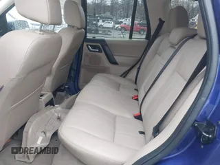 2011 Land Rover LR2 HSE z VIN SALFR2BN7BH222178, wystawiony jako IAAI lot #41814560 z przebiegiem 154 976 mil mil oraz . Historia ofert i sprzedaży dostępna na DreamBid. Obrazek 8.