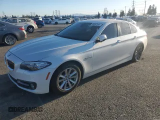 2016 BMW 5 Series 528i with VIN WBA5A5C57GD527203, listed as a Copart auction lot 88987305 with 89,418 mi miles and Salvage Title. Bid and sale history available at carsss.com. Image 1.