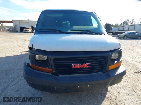 2014 GMC Savana Cargo z VIN 1GTW7GCA2E1169201, wystawiony jako IAAI lot #41648525 z przebiegiem 462 975 mil mil oraz . Historia ofert i sprzedaży dostępna na DreamBid. Obrazek 12.