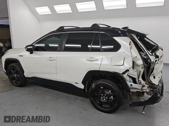 2021 Toyota RAV4 Hybrid XSE with VIN 4T3E6RFV8MU060122, listed as a Copart auction lot 62019045 with 60,971 mi miles and Salvage title. Bid and sale history available at DreamBid. Image 2.