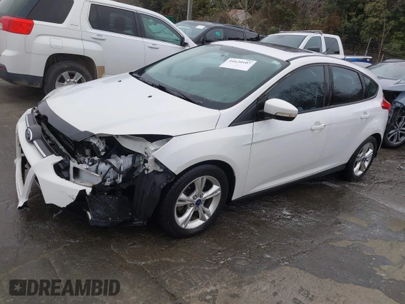 2014 Ford Focus SE with VIN 1FADP3K28EL386918, listed as a IAAI auction lot 41620107 with 118,098 mi miles and . Bid and sale history available at DreamBid. Image 2.