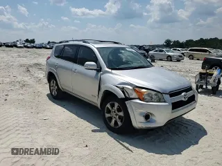 2010 Toyota RAV4 Limited z VIN JTMYF4DV3AD016055, wystawiony jako Copart lot #61856835 z przebiegiem 202 832 mil mil oraz Szkoda całkowita • Salvage title. Historia ofert i sprzedaży dostępna na DreamBid. Obrazek 14.