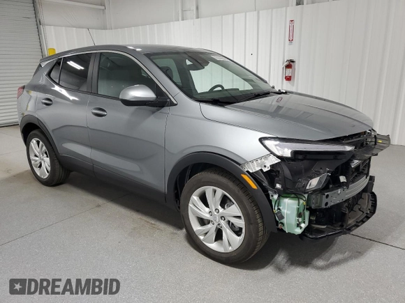 2025 Buick Encore GX Preferred with VIN KL4AMBSL5SB200174, listed as a Copart auction lot 60086405 with 2,631 mi miles and Clean title. Bid and sale history available at DreamBid. Image 4.