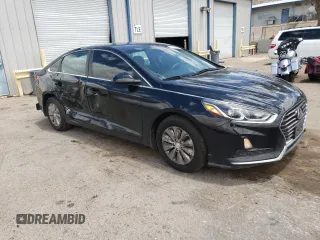 2018 Hyundai Sonata SE z VIN 5NPE24AF2JH690798, wystawiony jako Copart lot #57510685 z przebiegiem 49 717 mil mil oraz Szkoda całkowita • Salvage title. Historia ofert i sprzedaży dostępna na DreamBid. Obrazek 4.