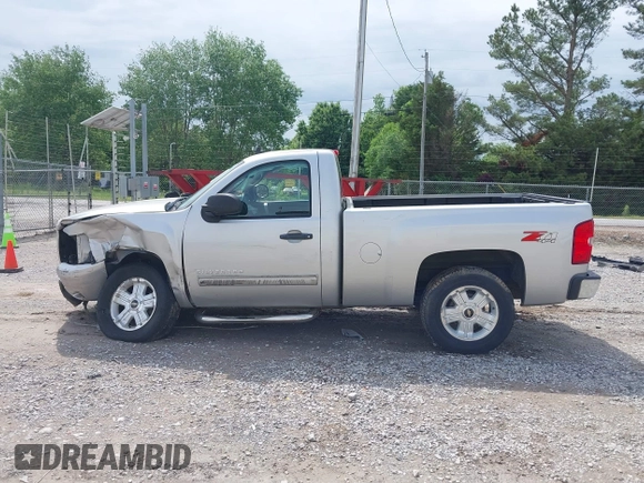 2011 Chevrolet Silverado 1500 LT with VIN 1GCNKSE02BZ254165, listed as a IAAI auction lot 42118988 with 102,480 mi miles and . Bid and sale history available at DreamBid. Image 14.