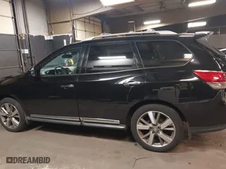 2014 Nissan Pathfinder S with VIN 5N1AR2MM3EC699242, listed as a IAAI auction lot 41848681 with 91,758 mi miles. Bid and sale history available at carsss.com. Image 14.