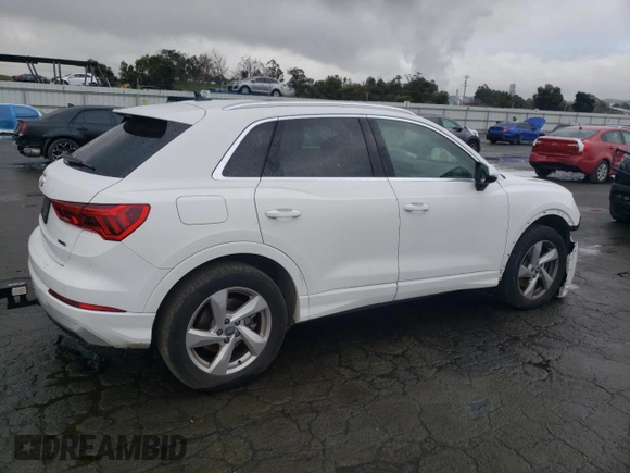 2019 Audi Q3 Premium Plus with VIN WA1BECF39K1082024, listed as a Copart auction lot 39402854 with 29,317 mi miles. Bid and sale history available at carsss.com. Image 3.