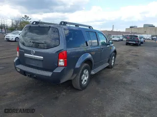2012 Nissan Pathfinder S with VIN 5N1AR1NB4CC605471, listed as a IAAI auction lot 42034358 with 201,180 mi miles. Bid and sale history available at carsss.com. Image 4.