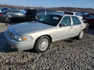 2009 Mercury Grand Marquis LS with VIN 2MEHM75V09X634944, listed as a Copart auction lot 85922694 with 245,372 mi miles and Non Repairable. Bid and sale history available at carsss.com. Image 1.