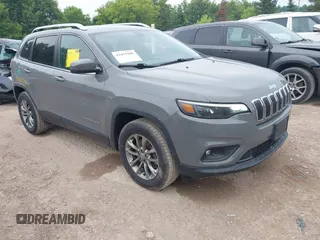 2019 Jeep Cherokee Latitude Plus with VIN 1C4PJMLB2KD367381, listed as a IAAI auction lot 42493800 with 188,356 mi miles and . Bid and sale history available at DreamBid. Image 1.