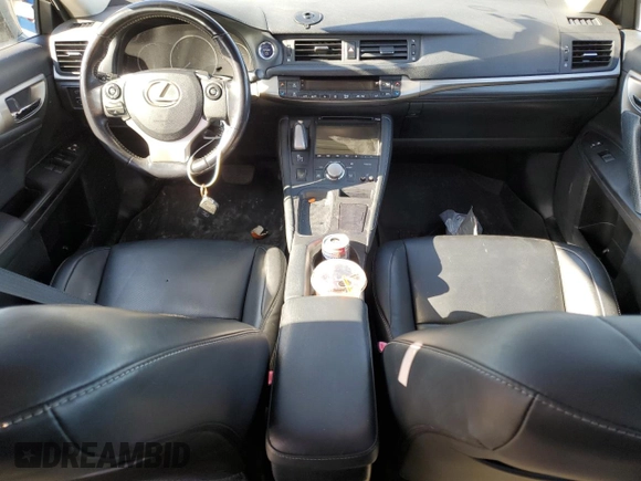 2015 Lexus CT 200h z VIN JTHKD5BH6F2245698, wystawiony jako Copart lot #41784034 z przebiegiem 137 343 mil mil oraz Nie do naprawy. Historia ofert i sprzedaży dostępna na DreamBid. Obrazek 8.