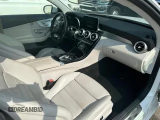 2017 Mercedes-Benz C 300 z VIN WDDWJ4KB0HF365600, wystawiony jako Copart lot #61332505 z przebiegiem 90 209 mil mil oraz Czysty tytuł • Clean title. Historia ofert i sprzedaży dostępna na DreamBid. Obrazek 11.