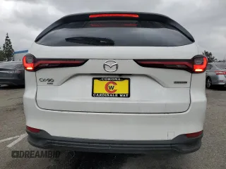 2024 Mazda CX-90 Select z VIN JM3KKAHD5R1187895, wystawiony jako Copart lot #53903385 z przebiegiem 4 639 mil mil oraz Szkoda całkowita • Salvage title. Historia ofert i sprzedaży dostępna na DreamBid. Obrazek 6.
