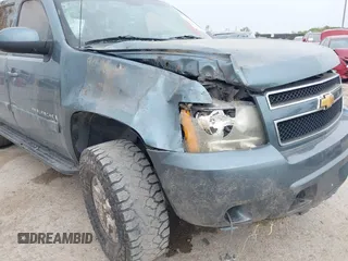 2008 Chevrolet Avalanche LS с VIN 3GNEC12J78G266817, выставлен на аукционе IAAI как лот 41947950 с пробегом 164 416 миль миль и . История ставок и продаж доступна на DreamBid. Изображение 6.