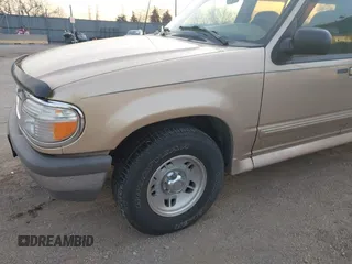 1996 Ford Explorer XL z VIN 1FMDU34X4TUD79706, wystawiony jako IAAI lot #41105853 z przebiegiem 152 175 mil mil oraz . Historia ofert i sprzedaży dostępna na DreamBid. Obrazek 16.