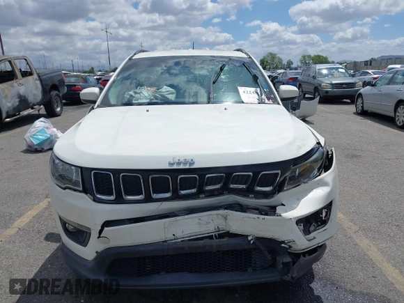 2020 Jeep Compass Latitude с VIN 3C4NJCBB4LT141695, выставлен на аукционе IAAI как лот 42248618 с пробегом 31 123 миль миль и . История ставок и продаж доступна на DreamBid. Изображение 6.