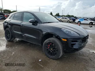 2020 Porsche Macan GTS with VIN WP1AG2A54LLB56338, listed as a Copart auction lot 72420704 with 21,052 mi miles and Salvage Title. Bid and sale history available at DreamBid. Image 4.