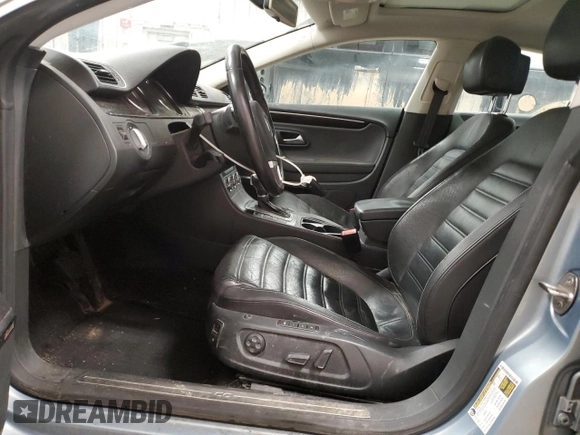 2013 Volkswagen CC VR6 Executive 4Motion with VIN WVWGU7AN8DE526455, listed as a Copart auction lot 51350765 with 193,199 mi miles and Clean Title. Bid and sale history available at carsss.com. Image 7.