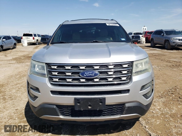 2016 Ford Explorer XLT with VIN 1FM5K7D88GGA34211, listed as a Copart auction lot 52131635 with 153,970 mi miles and Clean Title. Bid and sale history available at DreamBid. Image 5.