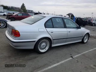 2000 BMW 5 Series 528iA with VIN WBADM6342YGV01382, listed as a Copart auction lot 44736415 with 167,919 mi miles and Salvage Title. Bid and sale history available at carsss.com. Image 3.