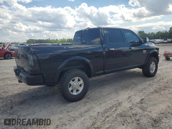 2012 Ram 2500 Laramie z VIN 3C6UD5FL8CG300882, wystawiony jako Copart lot #55700025 z przebiegiem 228 844 mil mil oraz Czysty tytuł • Clean title. Historia ofert i sprzedaży dostępna na DreamBid. Obrazek 3.