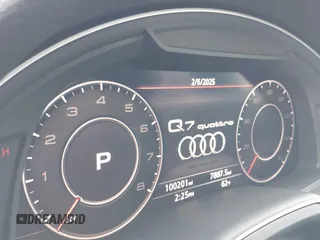 2017 Audi Q7 Premium Plus with VIN WA1LAAF71HD054278, listed as a IAAI auction lot 41391066 with 100,201 mi miles. Bid and sale history available at carsss.com. Image 7.