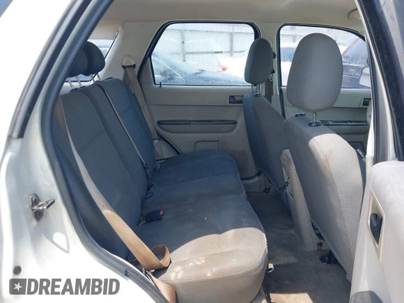 2008 Ford Escape XLS z VIN 1FMCU02Z08KD66114, wystawiony jako IAAI lot #42288231 z przebiegiem 192 272 mil mil oraz . Historia ofert i sprzedaży dostępna na DreamBid. Obrazek 8.