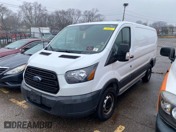 2018 Ford Transit z VIN 1FTYR1YG6JKA87506, wystawiony jako IAAI lot #42501070 z przebiegiem 167 892 mil mil oraz . Historia ofert i sprzedaży dostępna na DreamBid. Obrazek 2.