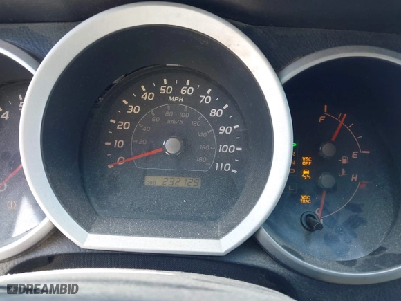 2006 Toyota 4Runner SR5 with VIN JTEBU14R668060785, listed as a IAAI auction lot 42072120 with 232,129 mi miles. Bid and sale history available at carsss.com. Image 15.