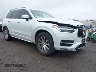 2018 Volvo XC90 Momentum с VIN YV4A22PK8J1213045, выставлен на аукционе IAAI как лот 42437065 с пробегом 78 262 миль миль и . История ставок и продаж доступна на DreamBid. Изображение 1.