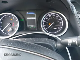 2024 Toyota Camry LE z VIN 4T1C11AK2RU864906, wystawiony jako IAAI lot #41638637 z przebiegiem 75 013 mil mil oraz . Historia ofert i sprzedaży dostępna na DreamBid. Obrazek 7.