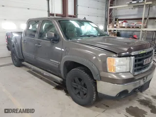 2008 GMC Sierra 1500 Work Truck with VIN 2GTEK133981271537, listed as a IAAI auction lot 41541225 with 212,332 mi miles. Bid and sale history available at carsss.com. Image 1.